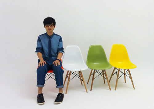 汪苏泷《万有引力》MV首播 无重力空间轻松诠