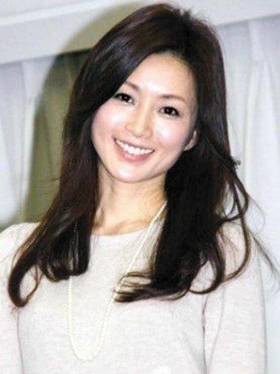 酒井法子为还债减价演出 被曝曾透过黑帮买毒品