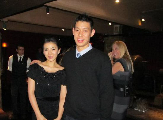 众星甘当林书豪粉丝 黄奕:能跟他合影受宠若惊