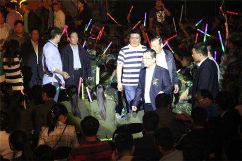 西安城市建设学院成功举办庆 国庆 大型文艺 晚会 