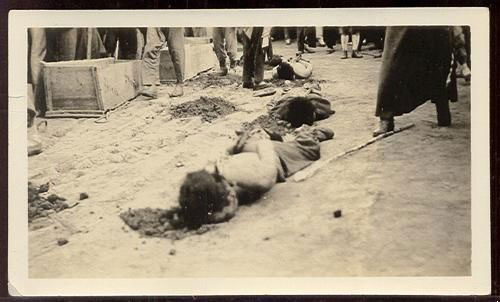 1912年枪决犯人全程照(组图)