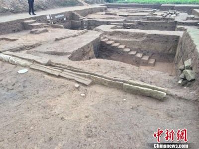 重庆汉东城遗址考古发掘现场发现唐宋时期瓷器