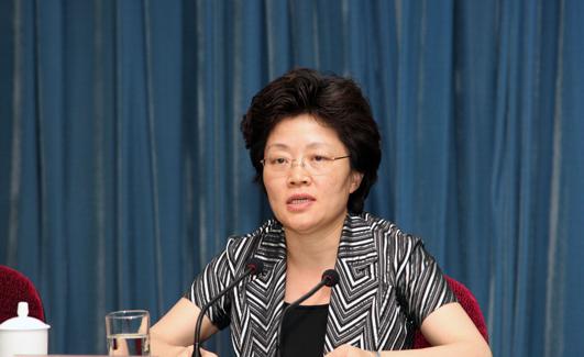 山东政坛娘子军再添一女市长张永霞当选烟台市长