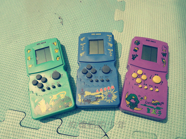 童年玩具 串起我们的回忆_频道_凤凰网