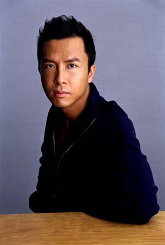 甄子丹漠视前妻哭求 拒绝探望生病长子