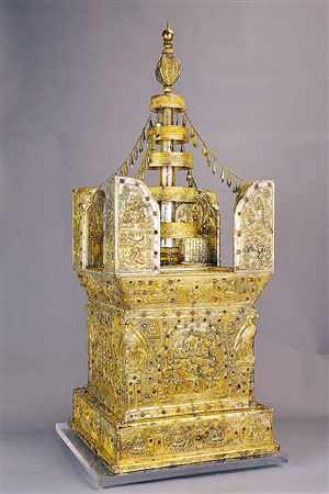 南京文物将“组团”出境展出 估价4000万阿育王塔领衔_江苏频道_凤凰网