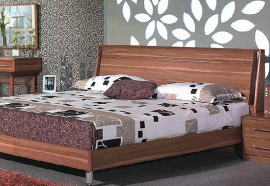 时尚实木烤漆床价格 rdn_4f97457c8945e.jpg