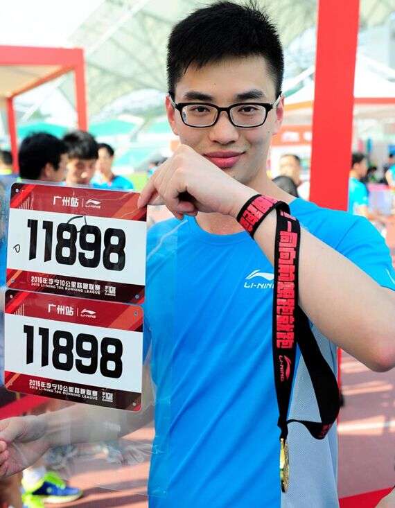 李宁羊城打响2015李宁中国10公里路跑联赛第