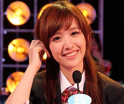 <em>非常完美</em>》氧气女神频遭拒获暗恋者送花_娱