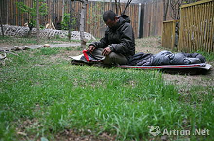 谢德庆与何云昌:两种不一样的极致