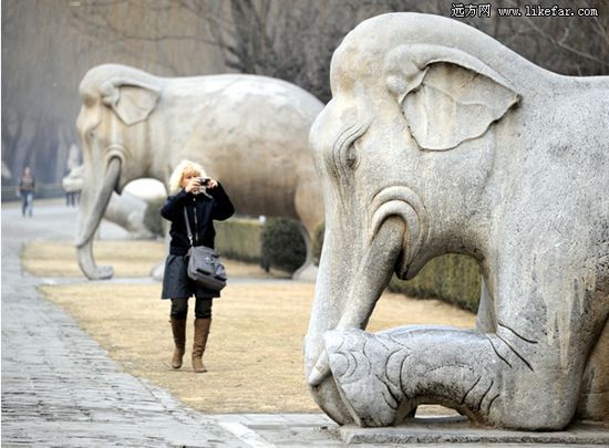 点击图片进入下一页