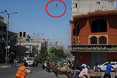 以军轰炸加沙民房 提前电话通知房主