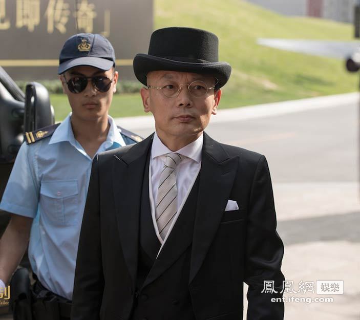 《私人订制》葛优多个造型曝光 与李小璐情侣