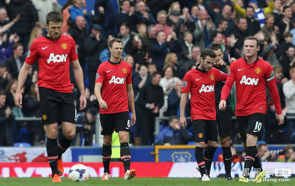 英超-曼联客场0-2埃弗顿 18年首次无缘欧冠