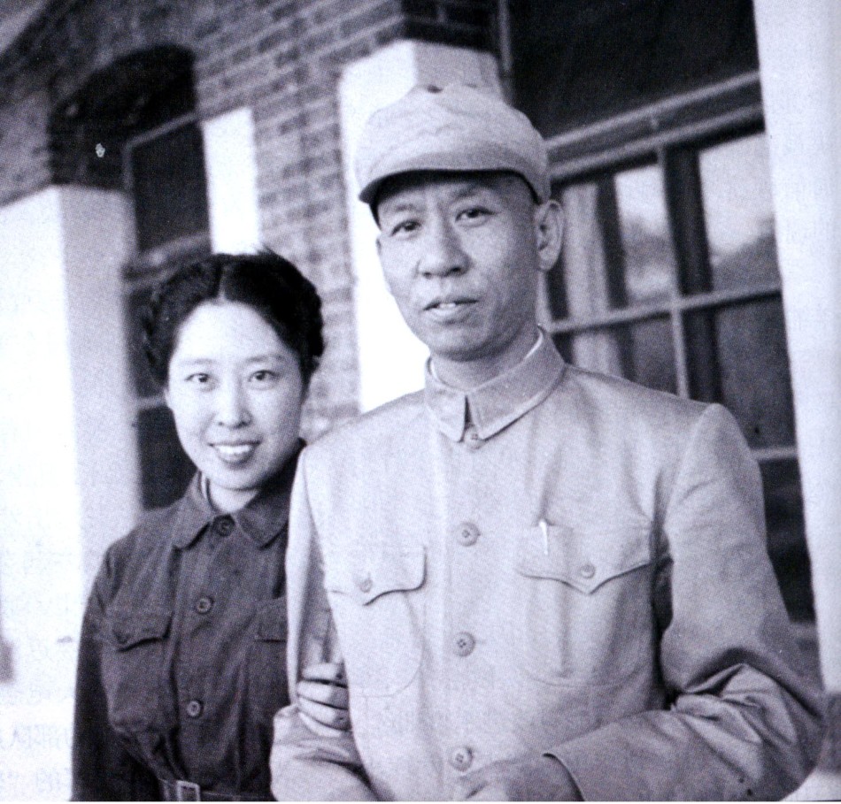 收入证明_领导夫人们的收入(2)