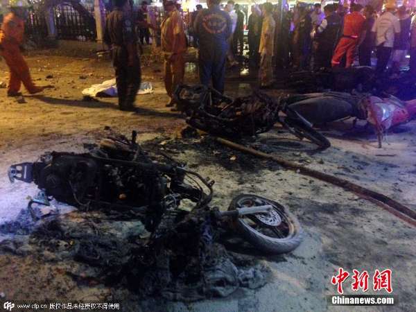 曼谷商业中心发生爆炸 已致12人死亡 大批中国