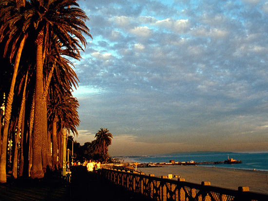 走进美国加州最佳海滨城市--圣莫尼卡