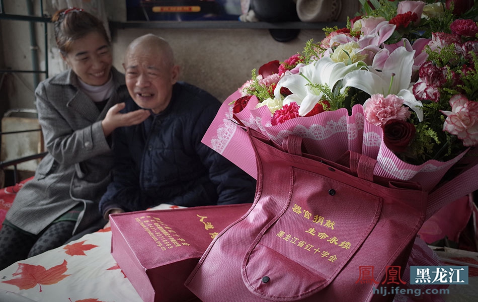 黑龙江朱晓晖荣获感动中国2015年度人物 图片