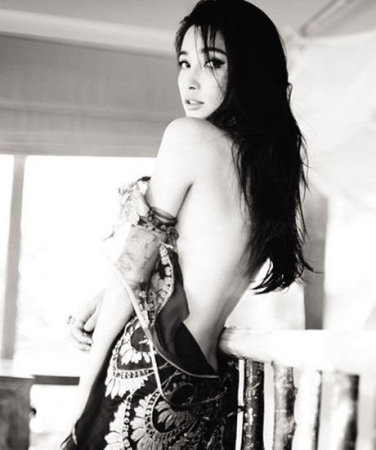 李冰冰自曝上大学时仍是<em>处女</em>:<em>对性</em>非常严肃_娱