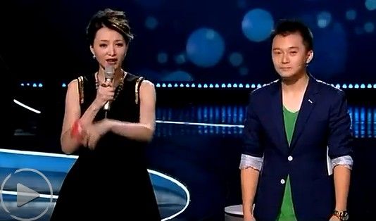 董卿发飙:我就愿意当托 说我是什么都可以