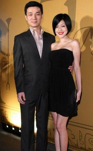 豪宅被搜查 小s素颜礼貌问检方：喝不喝茶