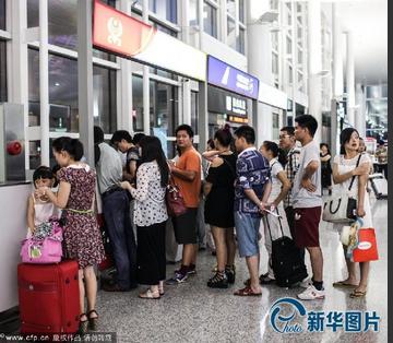 组图:华东八机场下午停降航班 上海29日空域繁