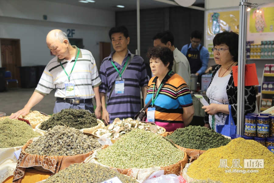 济南茶博会现场:盛世茶香 香满泉城_频道_凤凰