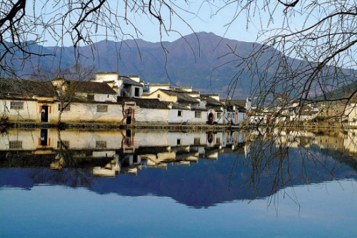 人杰地灵的安徽歙县 味道小城看建筑