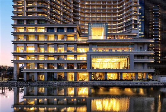 顶级帝王享受:畅游东京最奢华的酒店