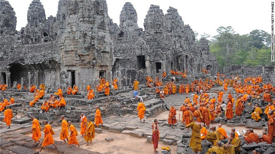 走进柬埔寨神秘林丛 探索新近发现的宏大新庙