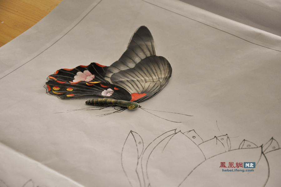 凤凰亲历河北民间艺术之美--皮贴画