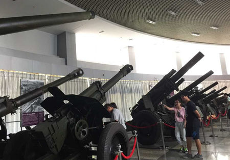 70周年胜利纪念南理工兵器博物馆向学生开放