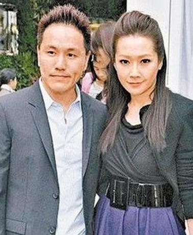 亿万富豪