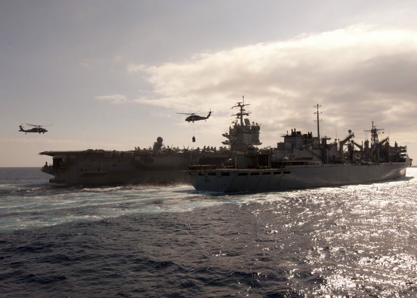 美国企业号航母战斗群已部署至伊朗附近海域