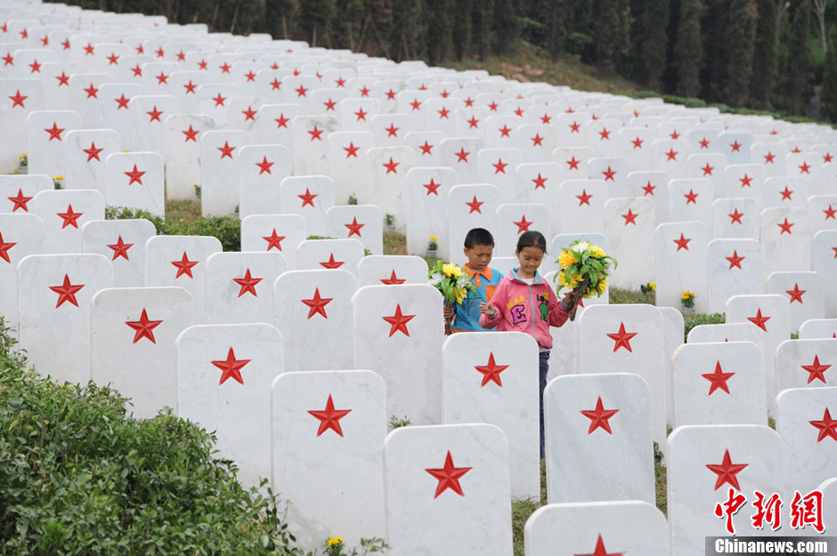 中国最大红军烈士陵园修缮完毕 迁移安葬1722
