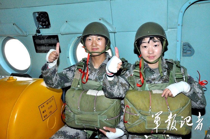 兰州军区女子<em>特种部队</em>首度曝光:进行高强度训