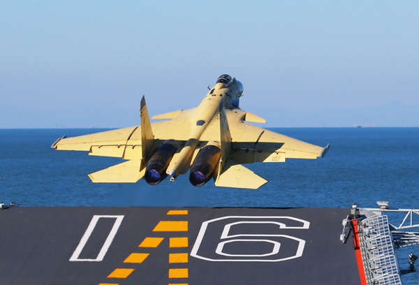 辽宁舰黄<em>马甲</em>指挥<em>官</em>:航母Style表达中国梦_军