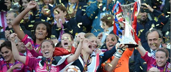 里昂女足2-0胜法兰克福 三年两夺欧冠成新霸主