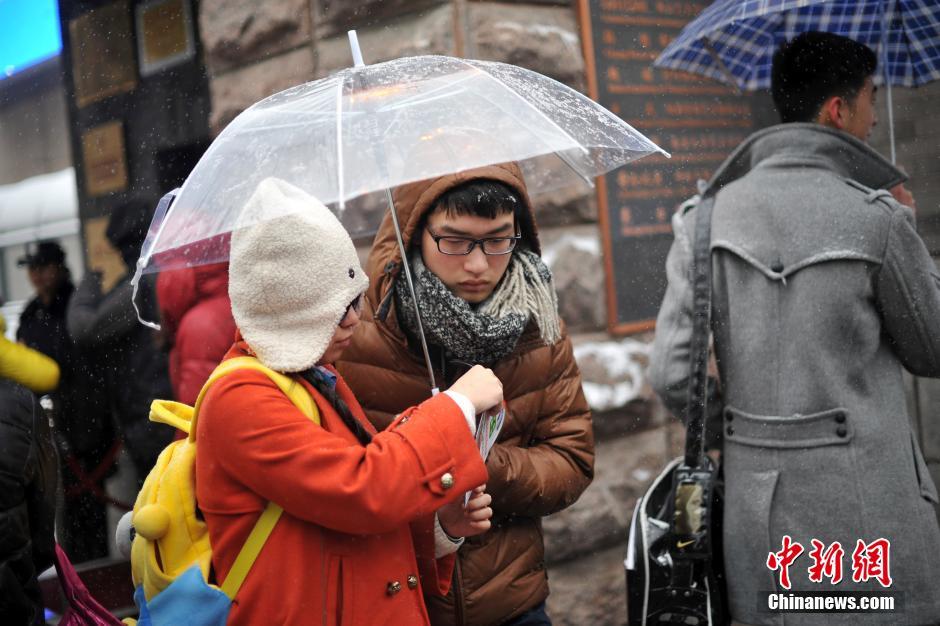 中央戏剧学院艺考在京初试 帅