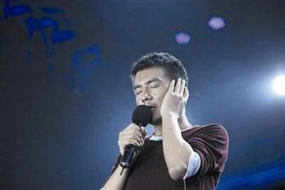 朴树被曝与旧爱周迅仍有联系妻子：我更爱他（图）