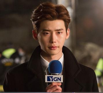 <em>李钟硕</em>演绎型男记者 《Pinocchio<em>匹诺曹</em>》<em>李钟</em>