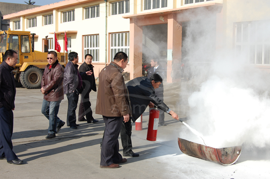 牟平区举办冬季消防演练及安全生产培训