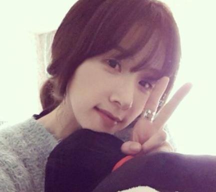 逆天美颜:韩国的00年童星<em>金赛纶</em>母女宛如胞胎