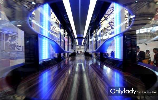 空中列车不再是科幻电影 真来了你敢坐吗