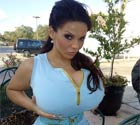 女模车祸 人造巨乳救命