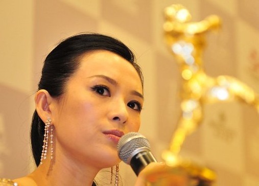 章子怡遭禁止出境案10月5日在美国开庭_青岛