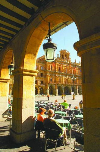 西班牙萨拉曼卡--朝气蓬勃古城印象_河南频道_凤凰网