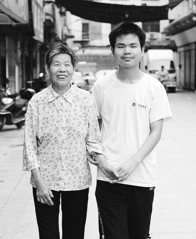 68�����̲͹�ϴ����Ϊ�������ѧѧ��