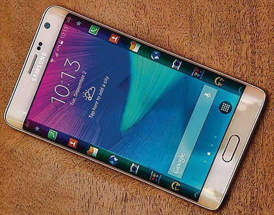 三星开创曲面大屏手机新纪元