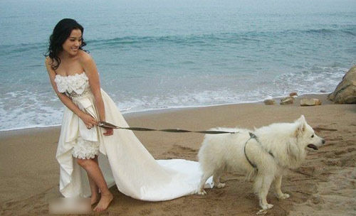 <em>八小妹</em>揭秘民歌天后:陈思思当团长向宋祖英请